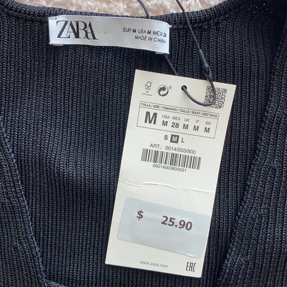 Zara Black fitted tank top - Picture 2 of 3